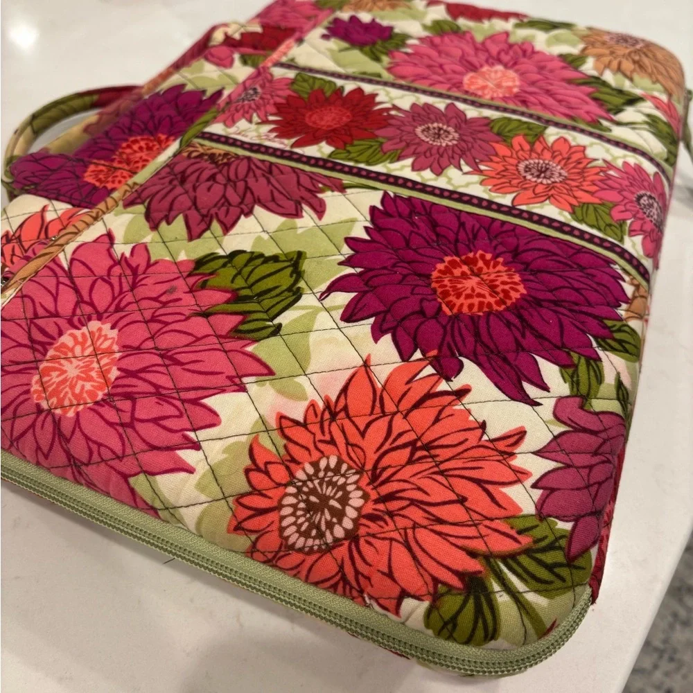 Vera Bradley Green and Pink Quilted Sleeve
